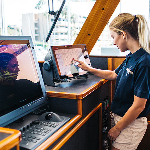 professional mariner student practices on radar equiptment